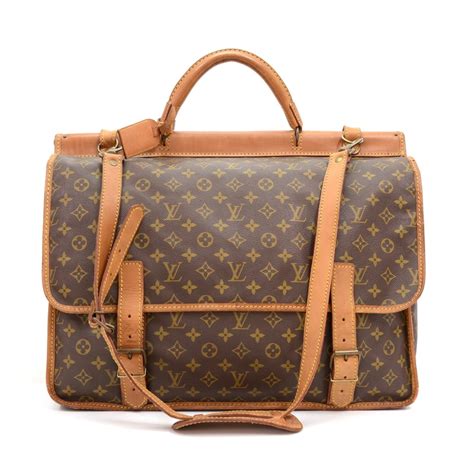 sac chasse louis vuitton|sac louis vuitton site officiel.